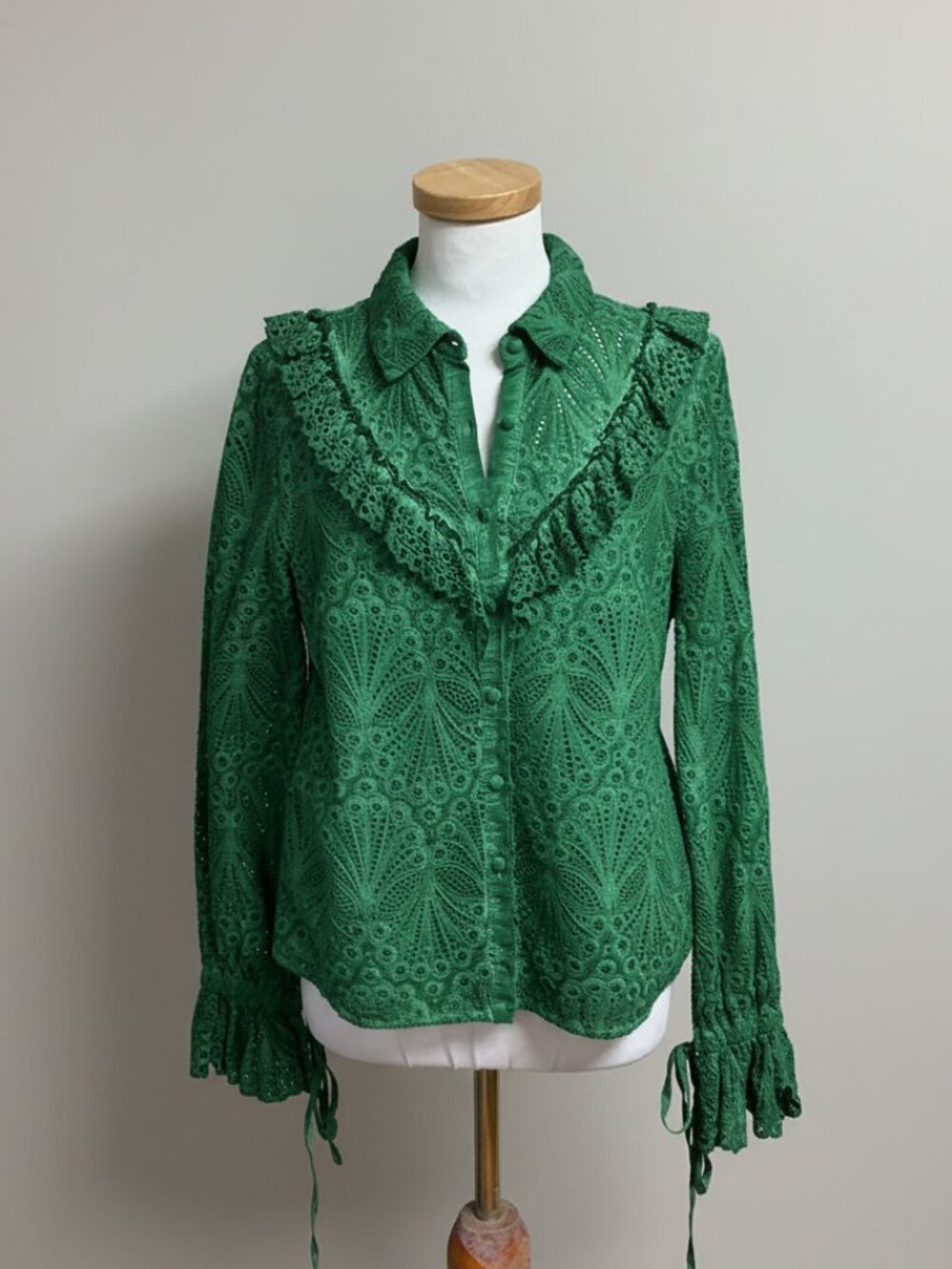 Allison emerald green eyelet blouse, size M
